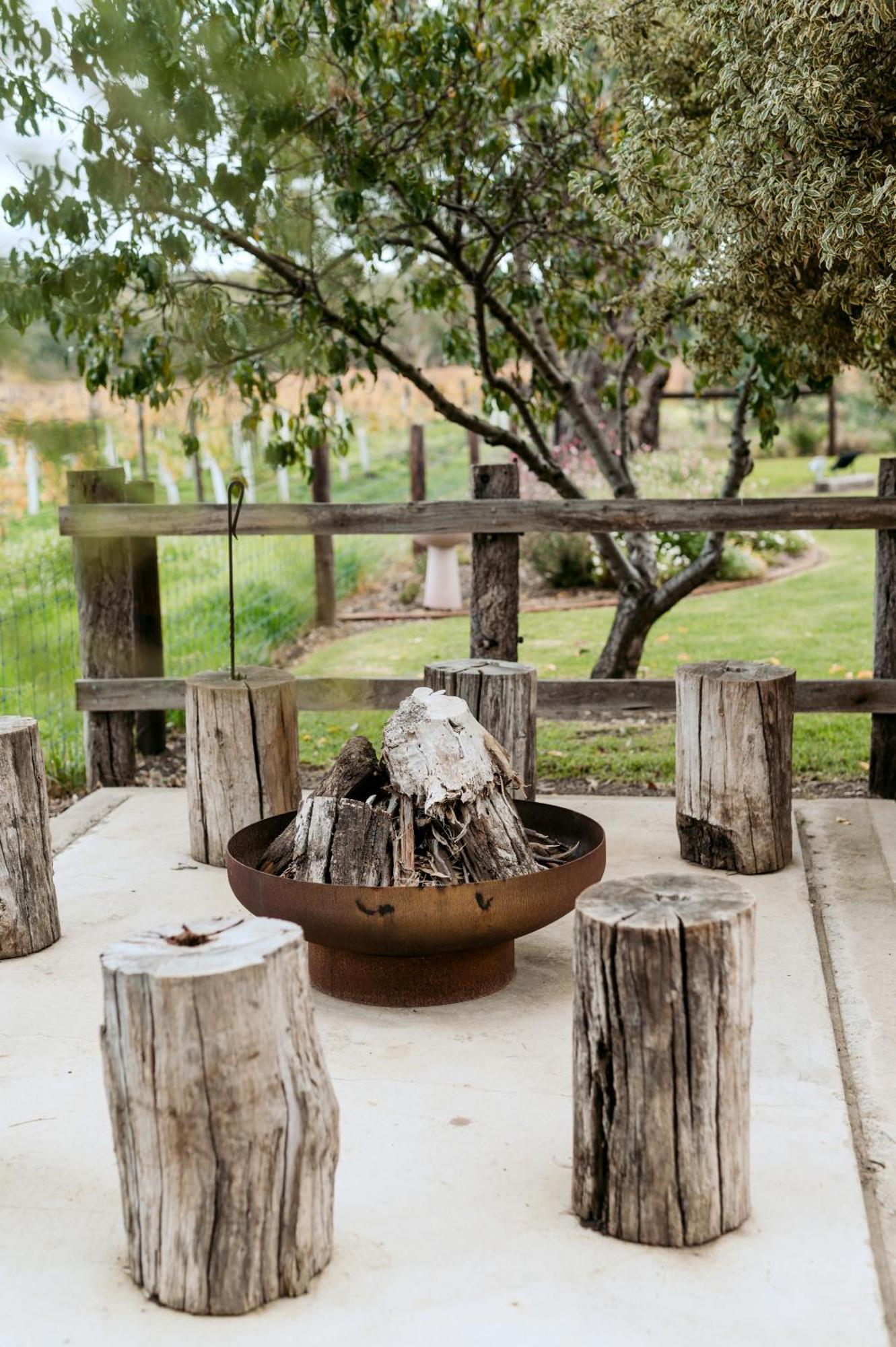 Sultana - Maximalist Accommodation Mclaren Vale Exterior photo